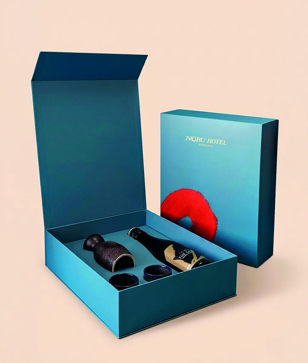 Caja rígida personalizada para Nobu Hotel